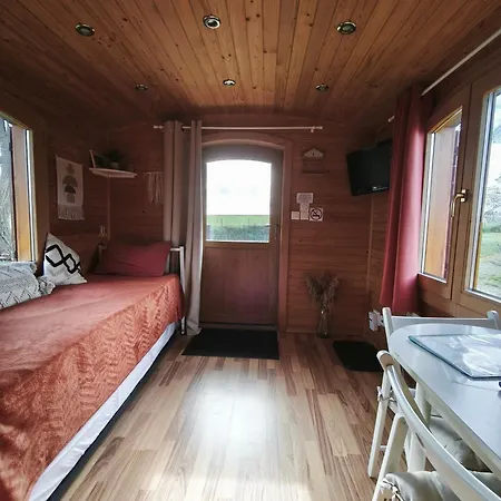 펜션 Roulotte Equipee - La Paquerie