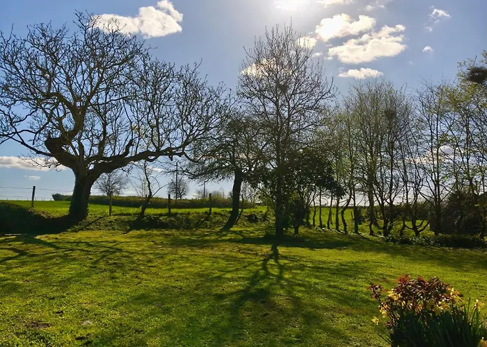 Roulotte équipée - La Pâquerie Le Louroux-Béconnais